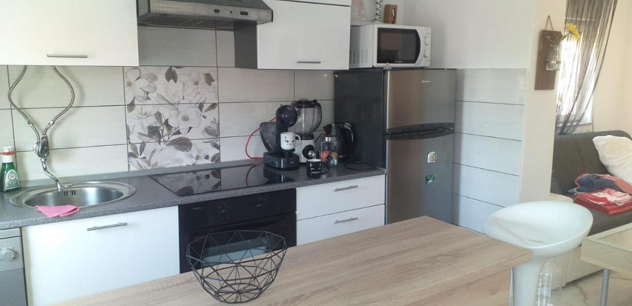 Apartman Zvoncica Vrsi Exterior foto