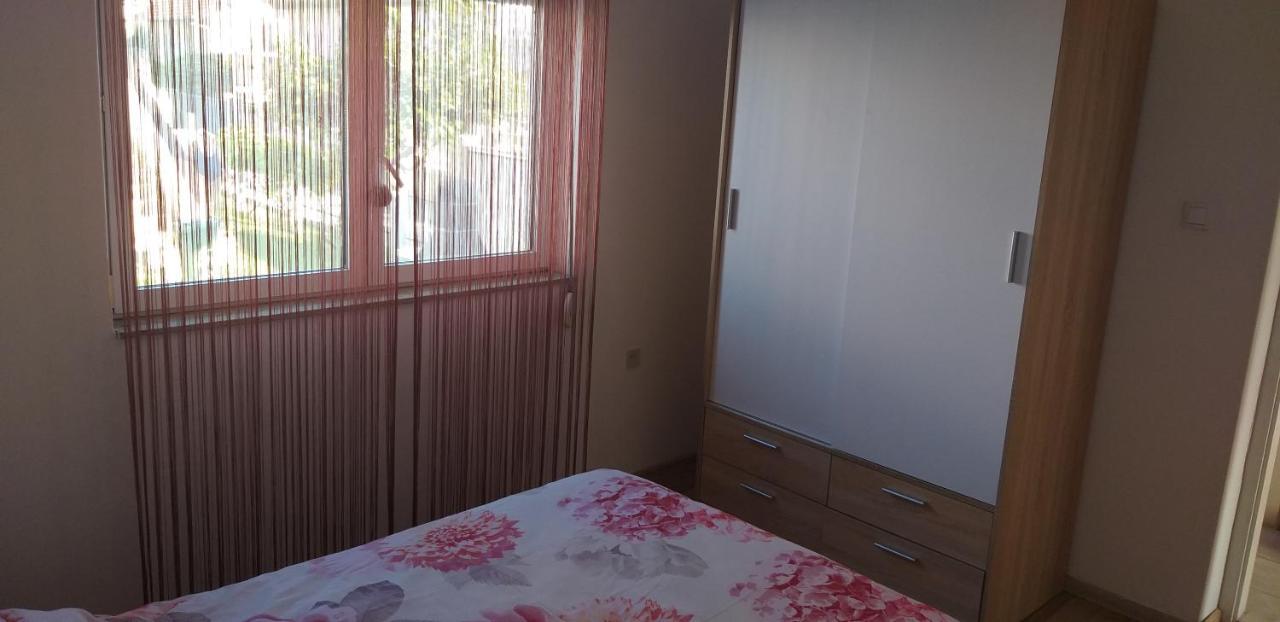 Apartman Zvoncica Vrsi Exterior foto
